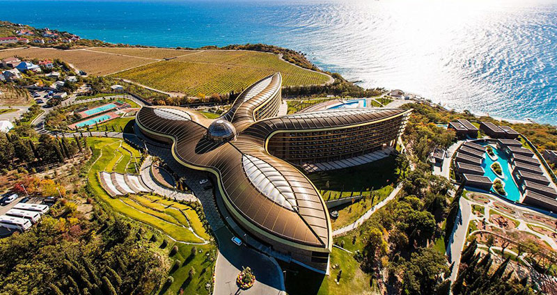 ΔΙΑΚΡΙΣΕΙΣ ΞΕΝΟΔΟΧΕΙΩΝ