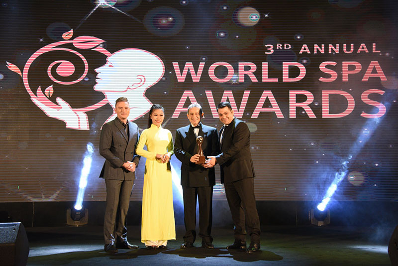 ΔΙΑΚΡΙΣΕΙΣ ΞΕΝΟΔΟΧΕΙΩΝ