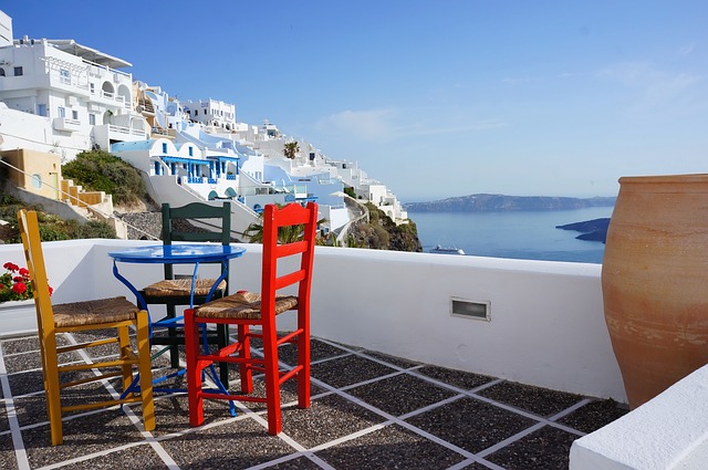 Ανάγκη λήψης άμεσων μέτρων για τα ελληνικά ξενοδοχεία. Στο σημείο μηδέν ο τουρισμός