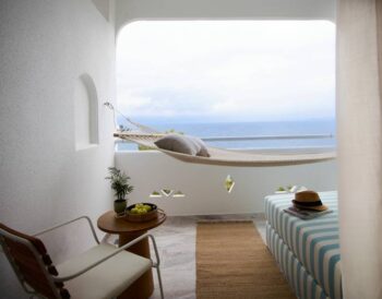 Brown-Beach-Chalkida-by-Brown-Hotels-sea-view-balcony-hammock (1)