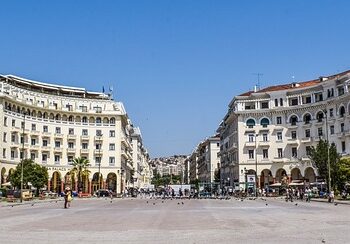 Η Θεσσαλονίκη σε σταυροδρόμι