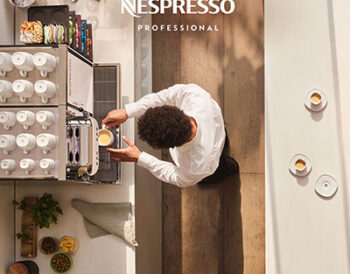 Οι επαγγελματικές λύσεις καφέ της Nespresso Professional πρωταγωνιστούν στη νέα τουριστική σεζόν