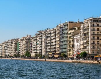 buildings-4203782_640