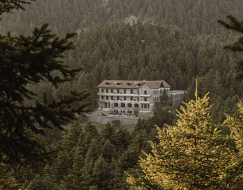 MANNA HOTEL, PELOPONNISOS: Από Σανατόριο σε Σύγχρονο Καταφύγιο Ευεξίας